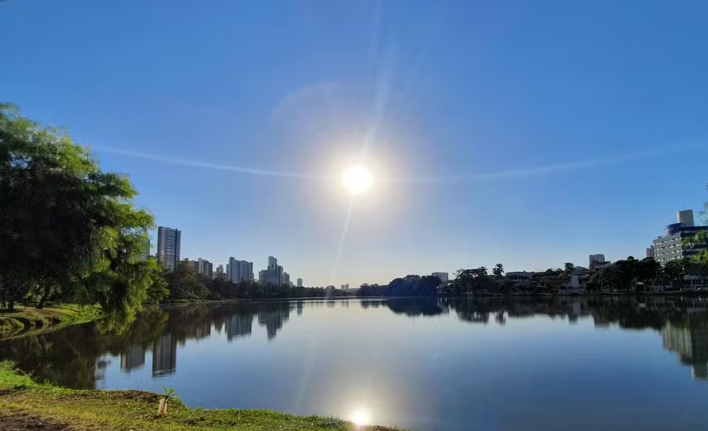 Após dias de chuva e vento, Paraná terá sábado de sol e calor; veja previsão do tempo para o fim de semana  