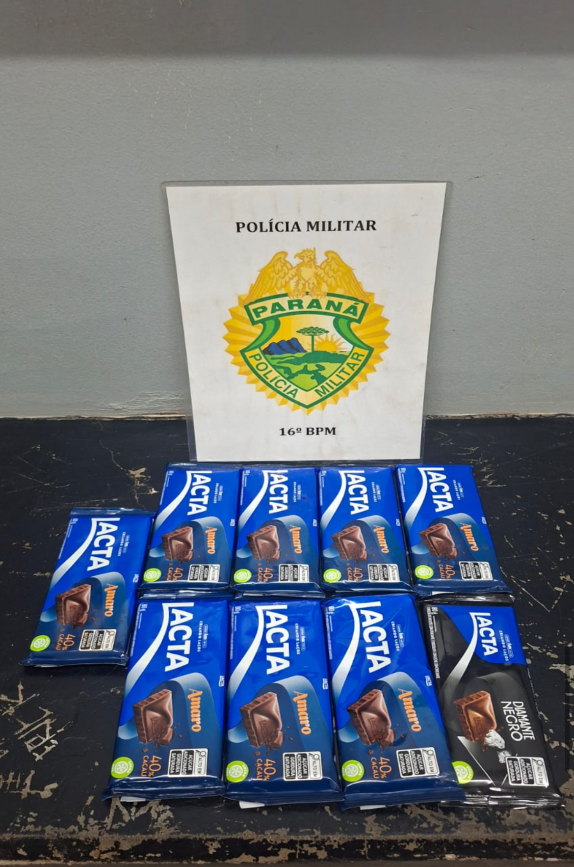 Homem é detido após furtar chocolates e ser agredido por populares em Guarapuava   