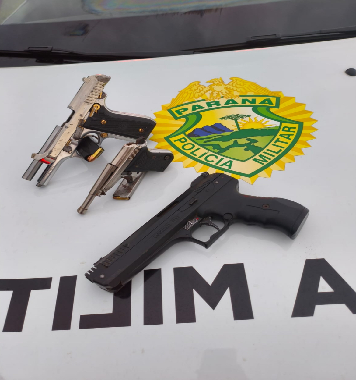 Dois homens são presos com pistolas, munições e simulacro durante abordagem na PR-170, em Guarapuava  