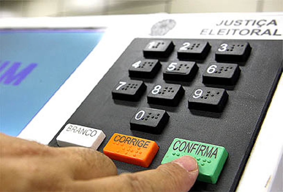 Comparecimento às urnas nas Eleições 2026 é válido como prova de vida do INSS