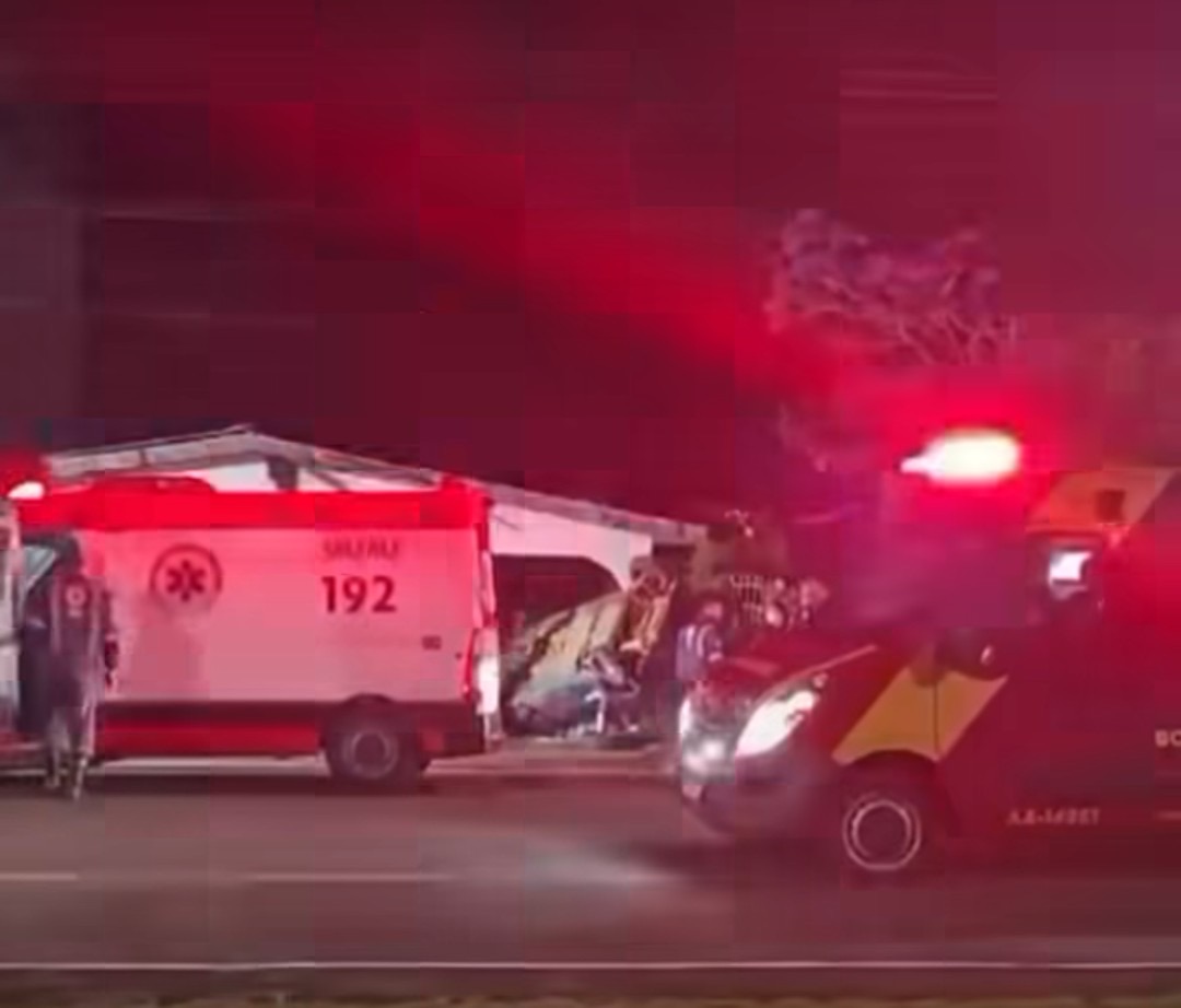 Homem morre e outro fica ferido após grave capotamento em Guarapuava  