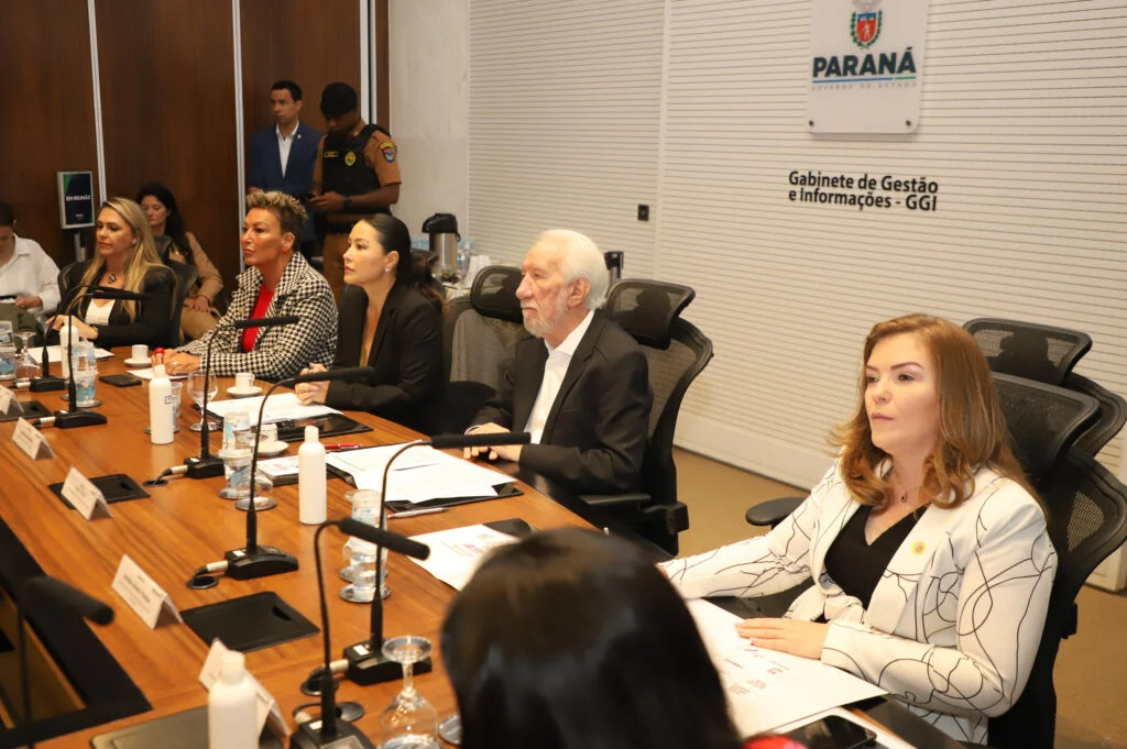 Paraná lança operação em quatro frentes para reforçar a segurança das mulheres