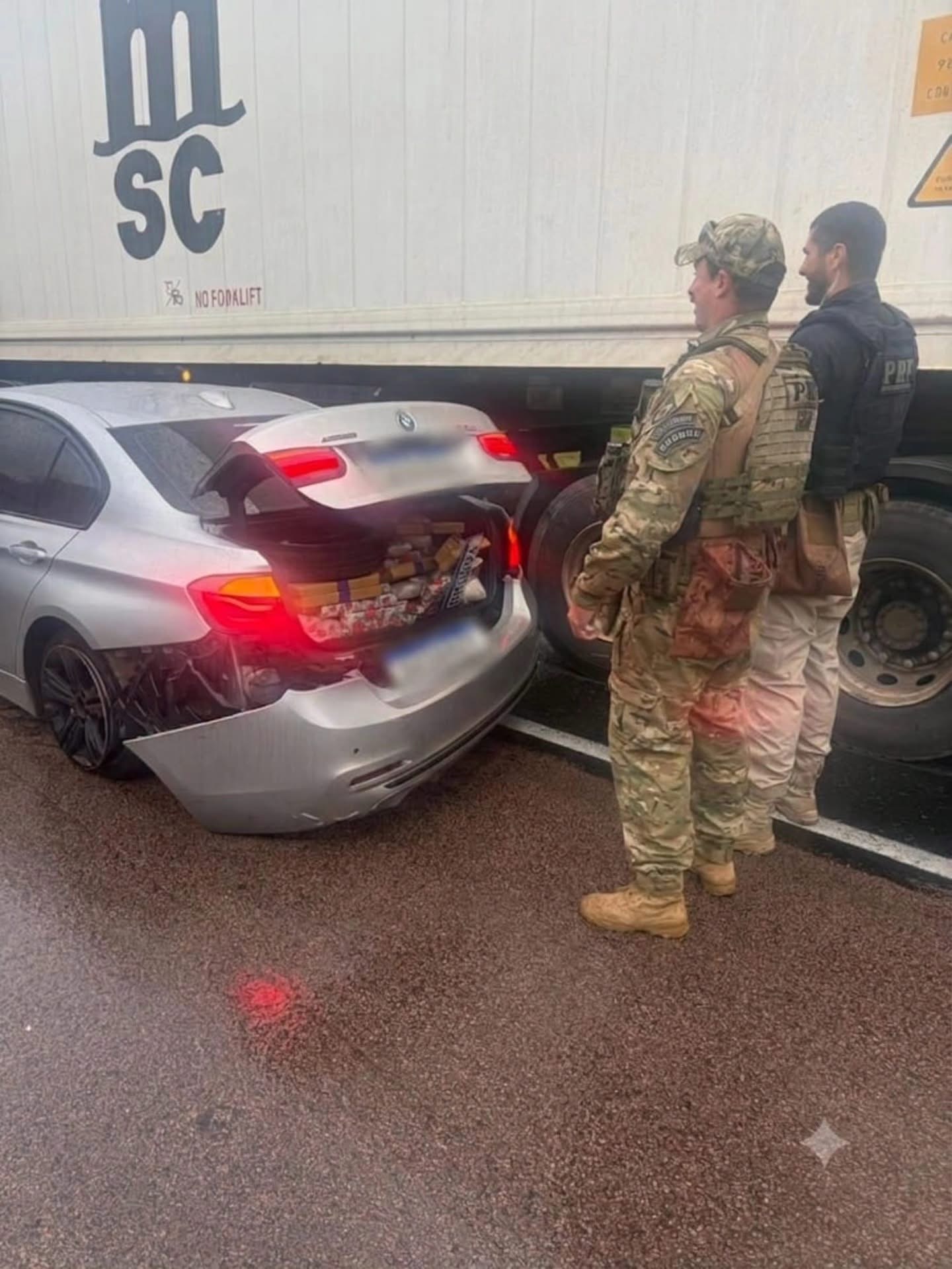 PRF apreende mais de 300 kg de drogas após motorista de BMW tentar atropelar policial na BR-277 em Balsa Nova/PR  