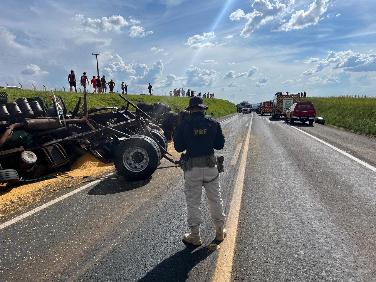 Acidente grave na BR 277 neste domingo (30) deixa cinco pessoas feridas em Guarapuava  