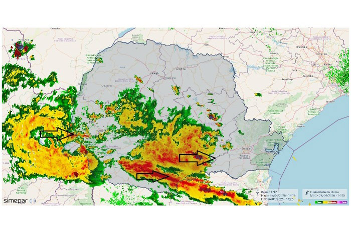 Com chuvas do fim de semana, seis cidades do Paraná superam média do mês de abril 