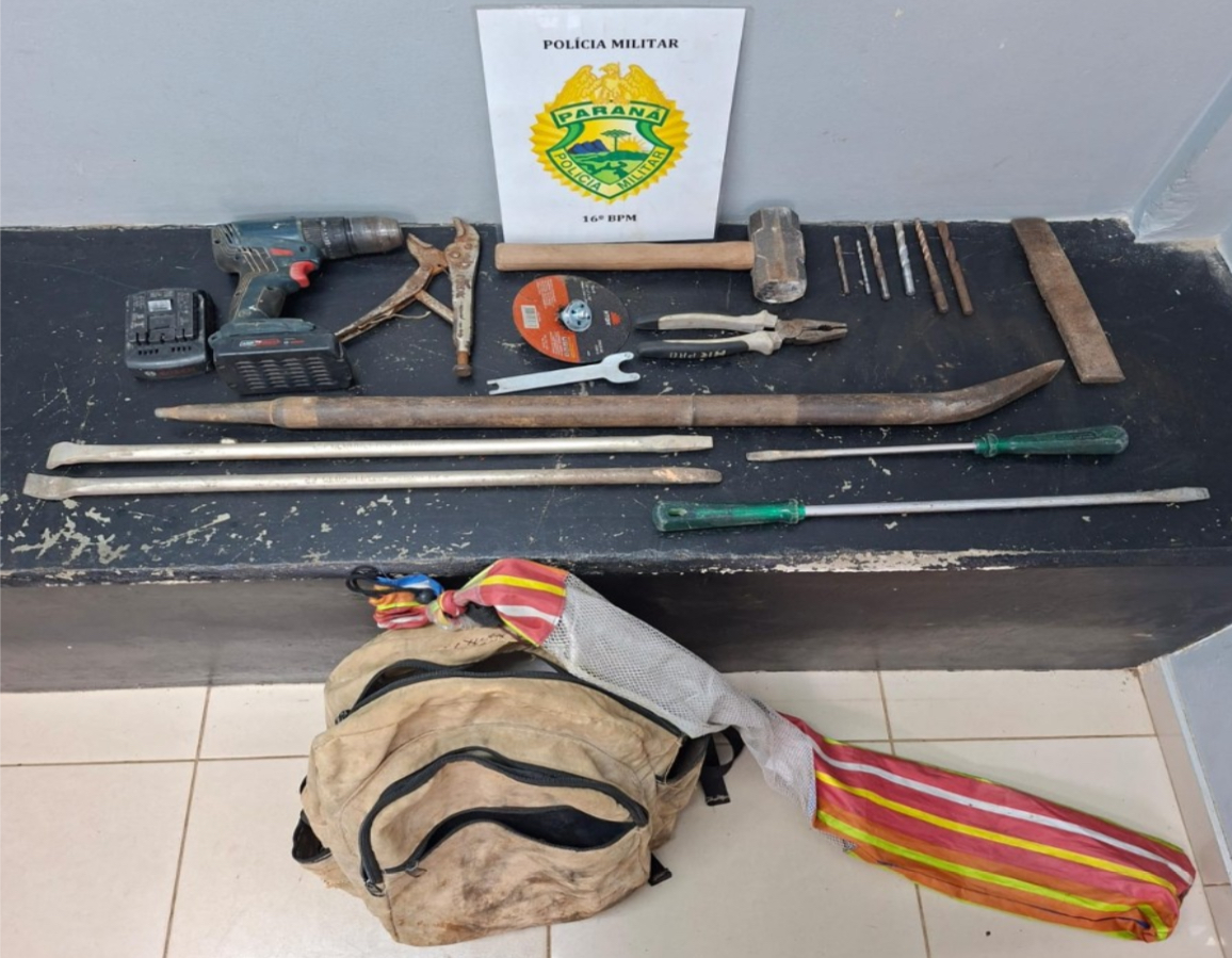 Ladrões tentam arrombar cofre de supermercado durante a madrugada em Guarapuava  