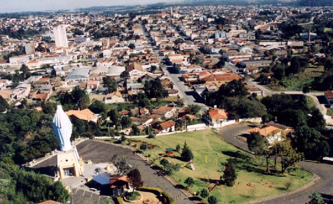 Em Irati, Ministério Público do Paraná oferece denúncia contra servidor público que fez diversas publicações com apologia ao nazismo nas redes sociais 